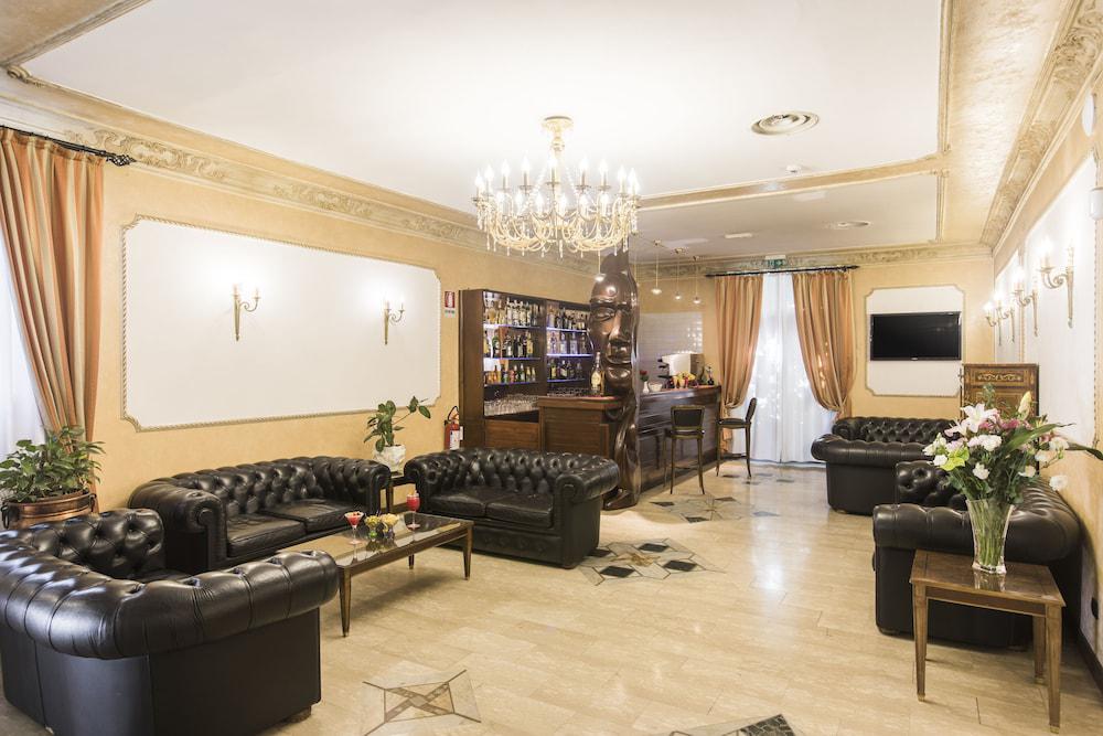 Villa Rosa